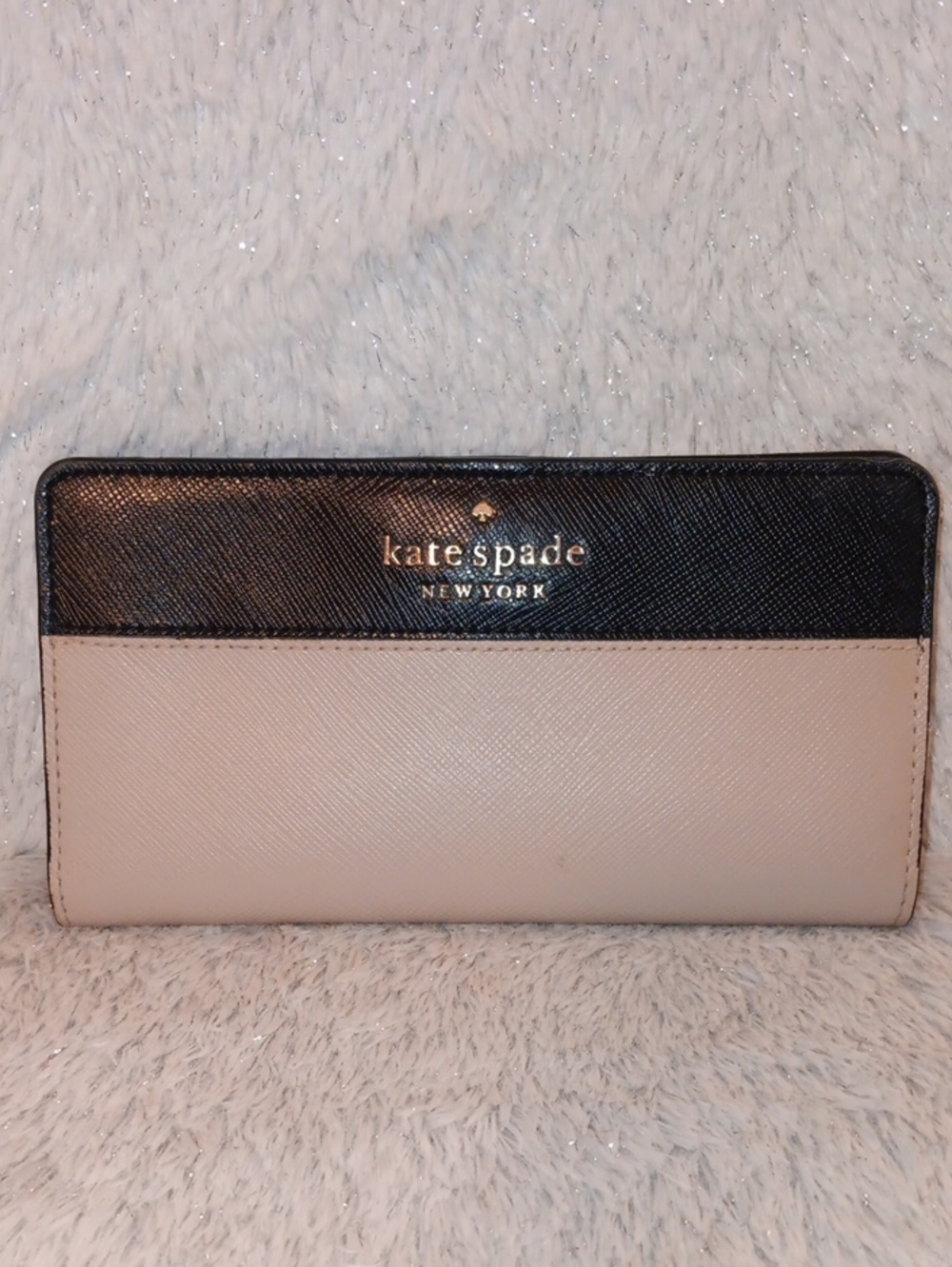 kate spade Preloved Two-Tone Black and Nude Zip-Around Wallet
